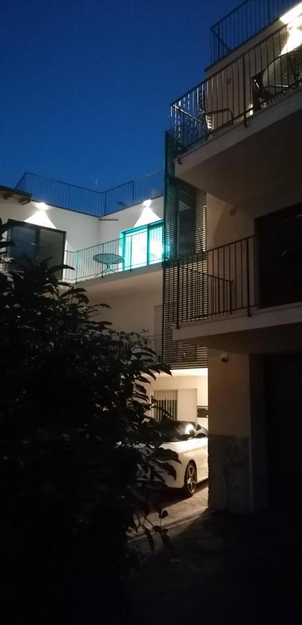 New Marina Apartments Torri Del Benaco Εξωτερικό φωτογραφία