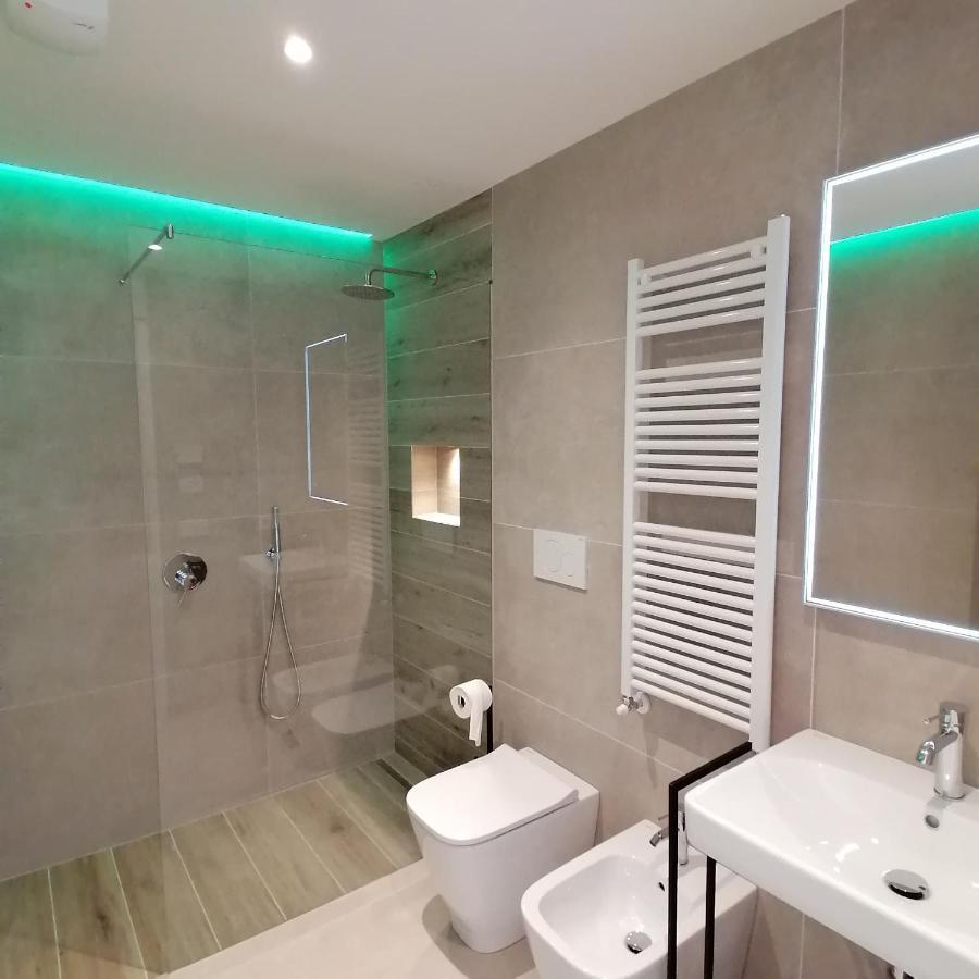 New Marina Apartments Torri Del Benaco Εξωτερικό φωτογραφία