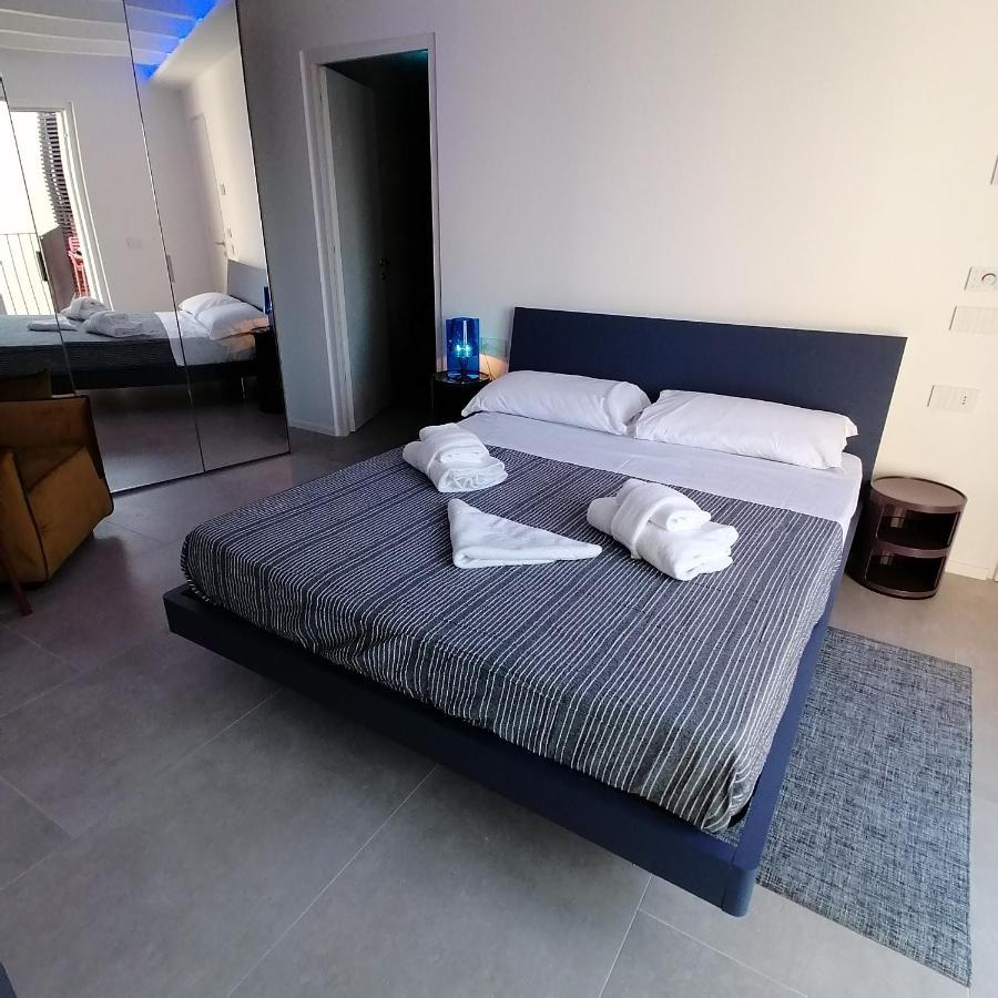 New Marina Apartments Torri Del Benaco Εξωτερικό φωτογραφία