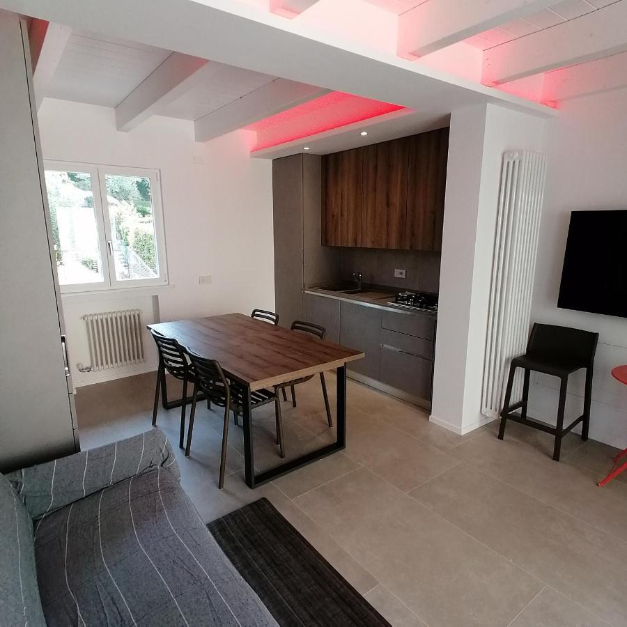 New Marina Apartments Torri Del Benaco Εξωτερικό φωτογραφία
